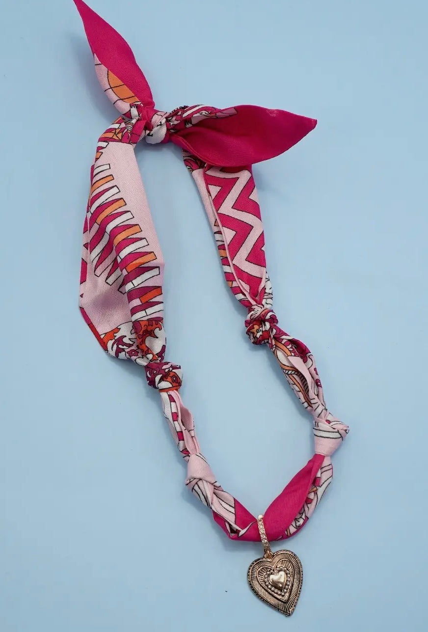 SCARF NECKLACE