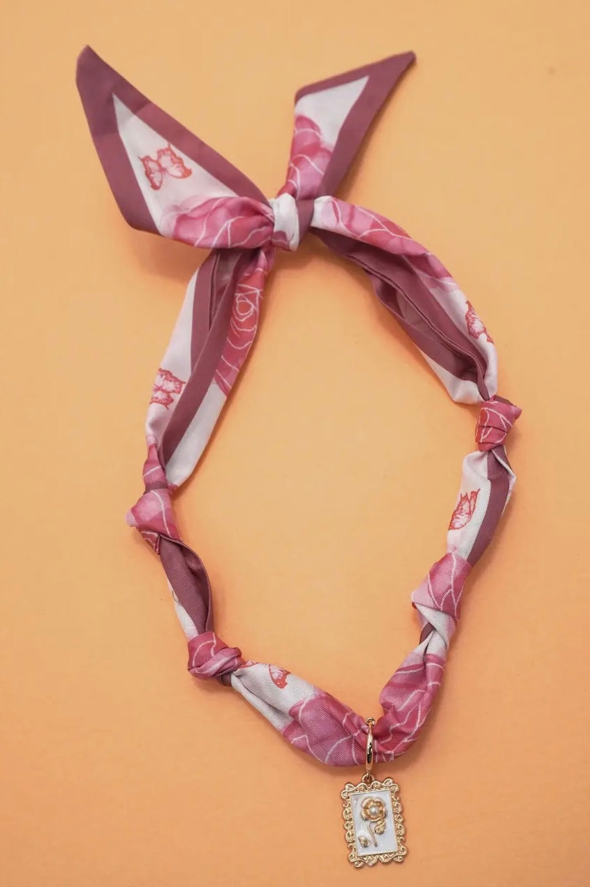 SCARF NECKLACE