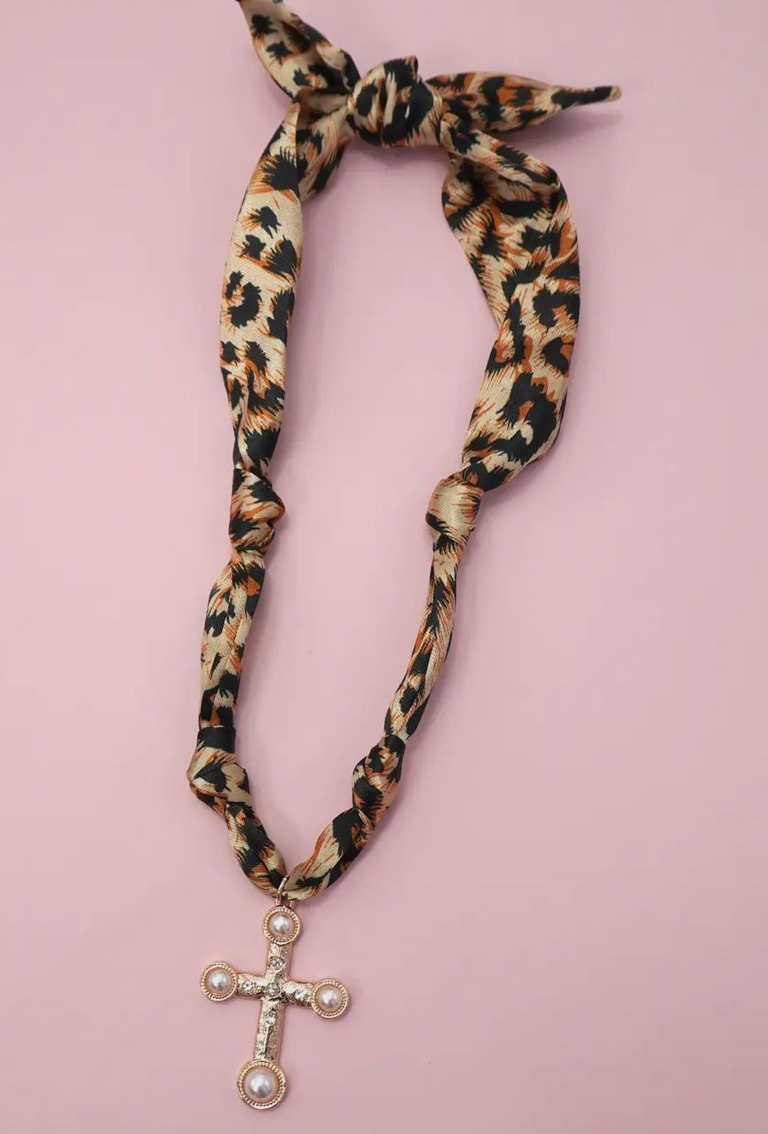 SCARF NECKLACE