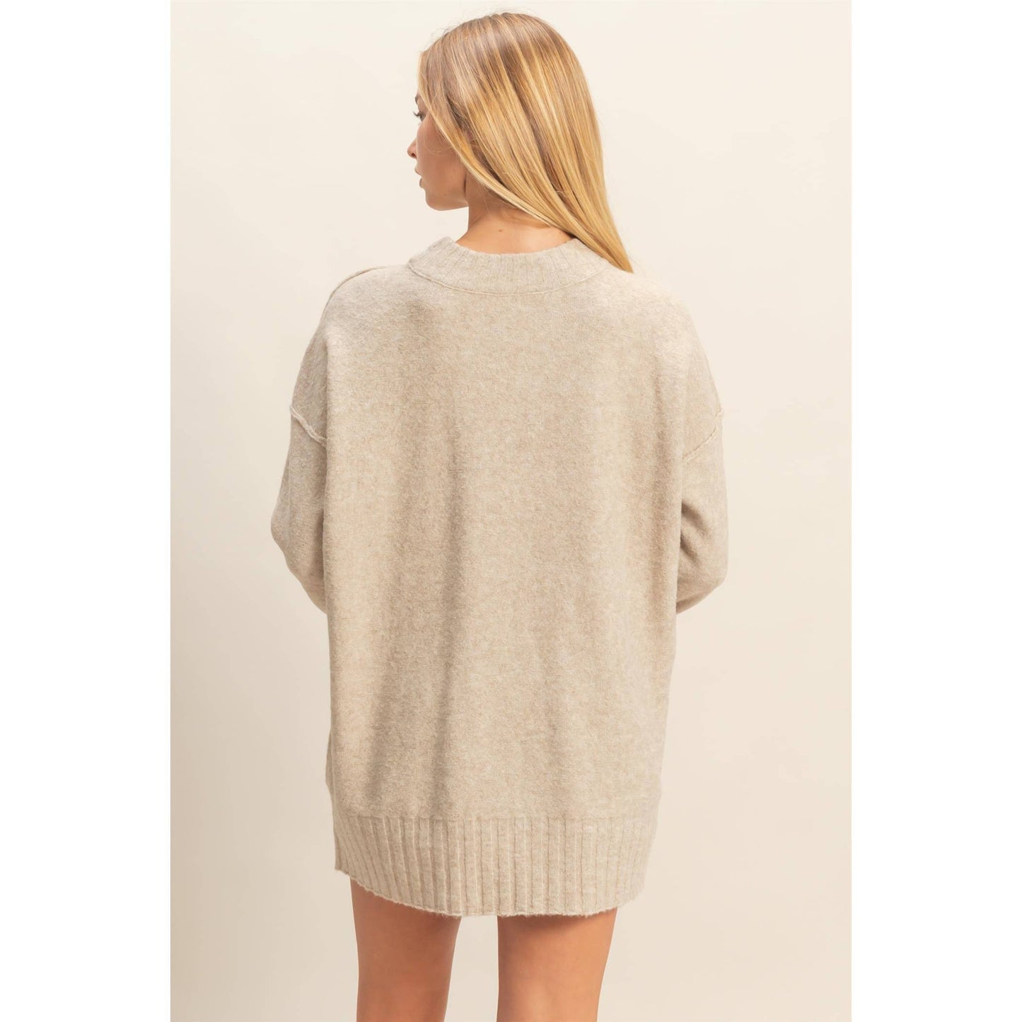 Relaxed Fit Stylish Sweater For Casual Days